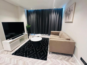 Stylish Luxe Apartment